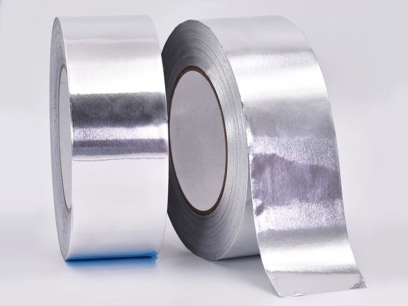 What are the classifications and uses of aluminum strips?